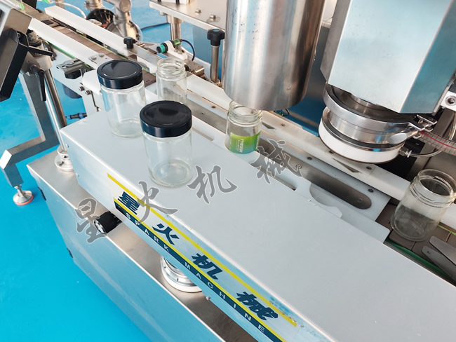 ������w�C����չʾ